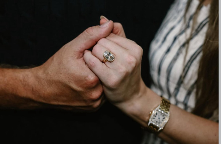 Anillo compromiso de Taylor Swift