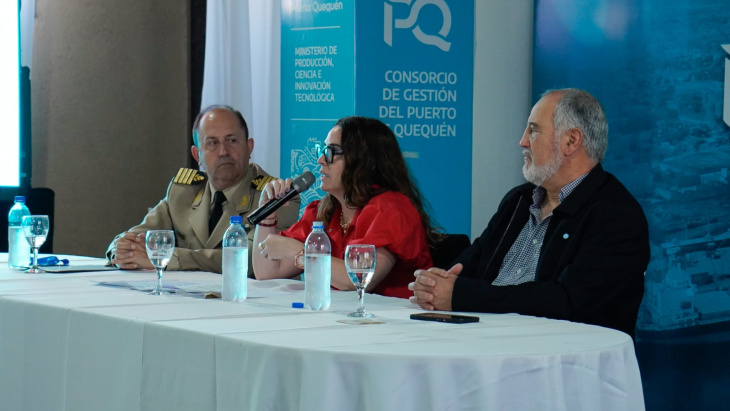 Jimena López en Congreso Portuario.