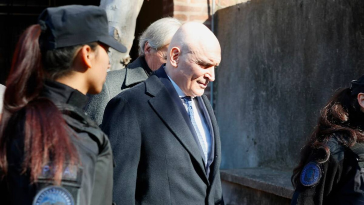 Espert en tribunales