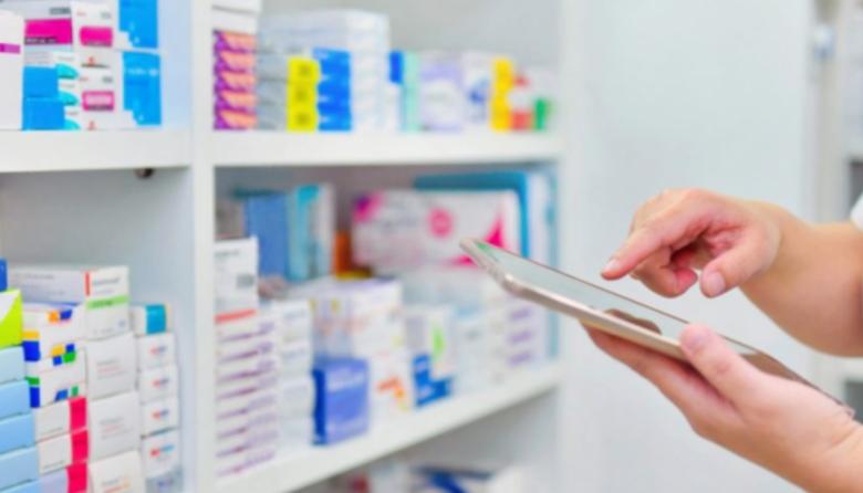 La venta de medicamentos recetados cayó 26% y preocupa la interrupción de tratamientos por la crisis