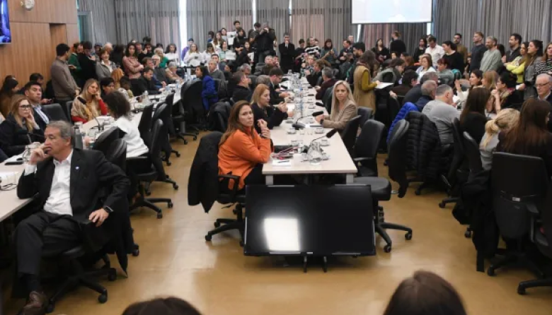 La oposición dictamina la emergencia sanitaria del Garrahan y debate el financiamiento universitario