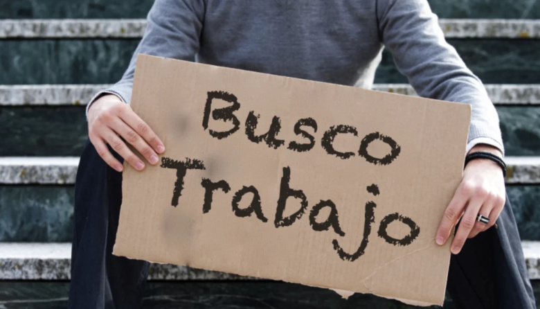 El lado oscuro del modelo Milei: 200 mil empleos menos y caída del 32% en los salarios