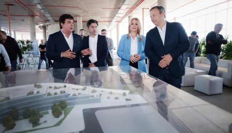 Kicillof Lanza un Plan de Apoyo a PyMES para Contrarrestar la Suba de Tasas