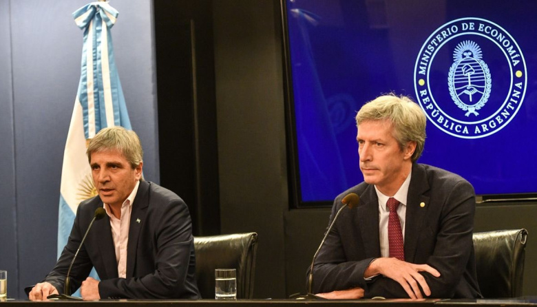 El Gobierno Anuncia que Intervendrá en el Mercado Cambiario para Calmar al Dólar