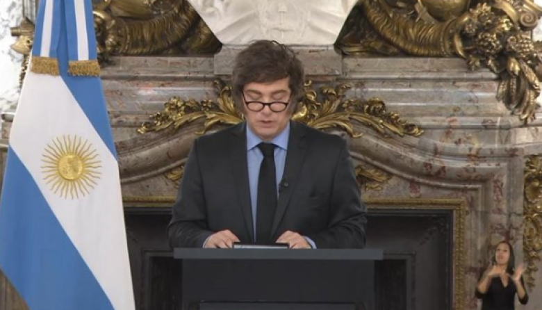 Javier Milei Anuncia Aumentos en Jubilaciones, Salud y Universidades en Cadena Nacional