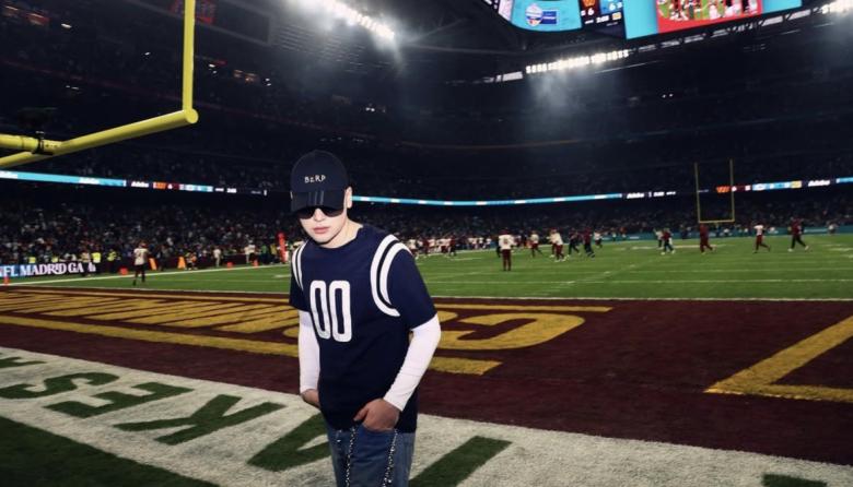 Bizarrap hizo historia en el halftime de la NFL junto a Daddy Yankee en el Bernabéu