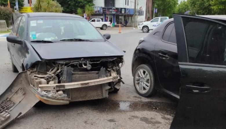 Choque en el centro: conductora herida tras fuerte choque en 59 y 60