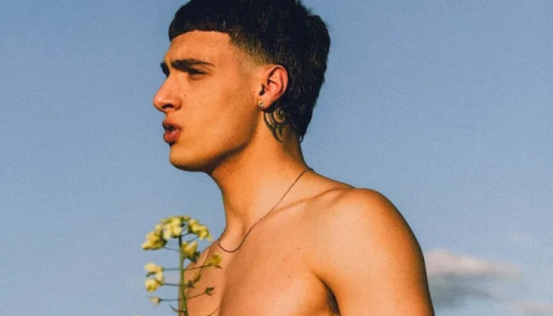 Tobika y el fenómeno de “Chika Hippie”: folklore, loop y viralidad en TikTok