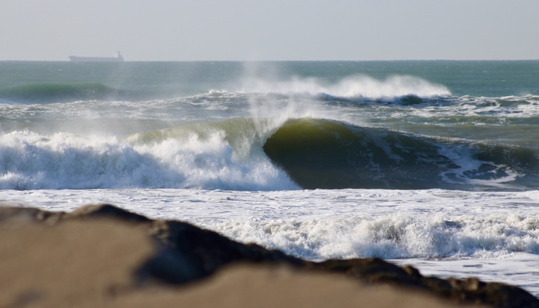 Piden no ingresar al mar tras el sismo en Mar del Plata
