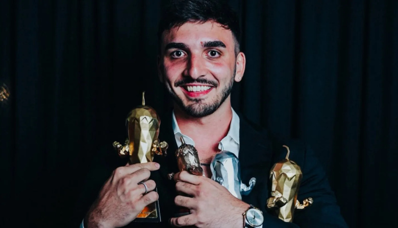 Coker se consagró como el Streamer del Año en los Coscu Army Awards 2025