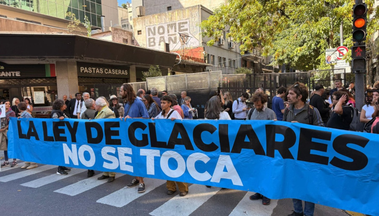 Impulsan una consulta popular vinculante sobre minería en zonas de glaciares
