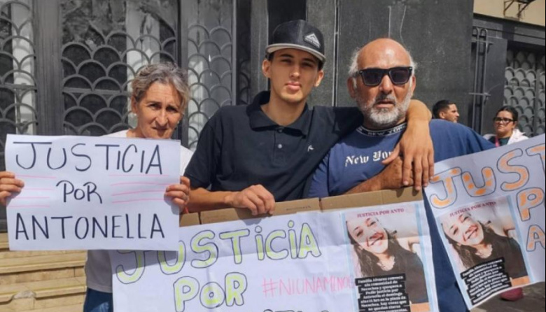 Convocan a una marcha por Antonella Álvarez frente al municipio