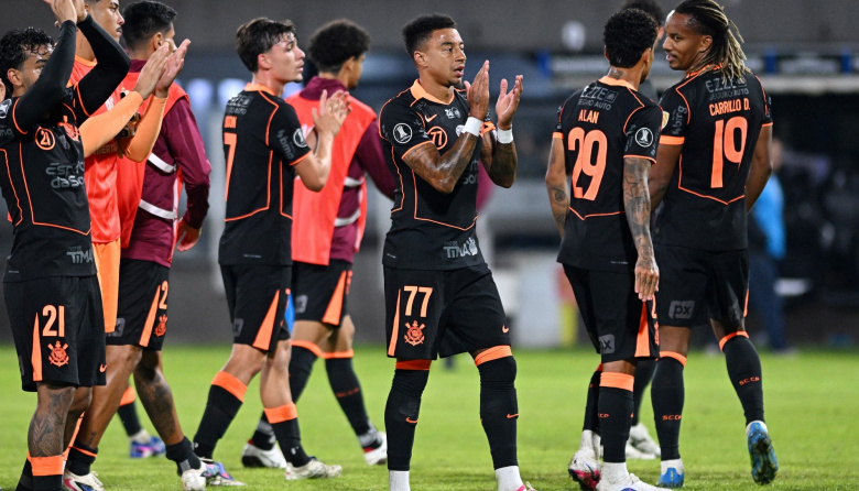 Jesse Lingard debutó en la Libertadores con Corinthians ante Platense