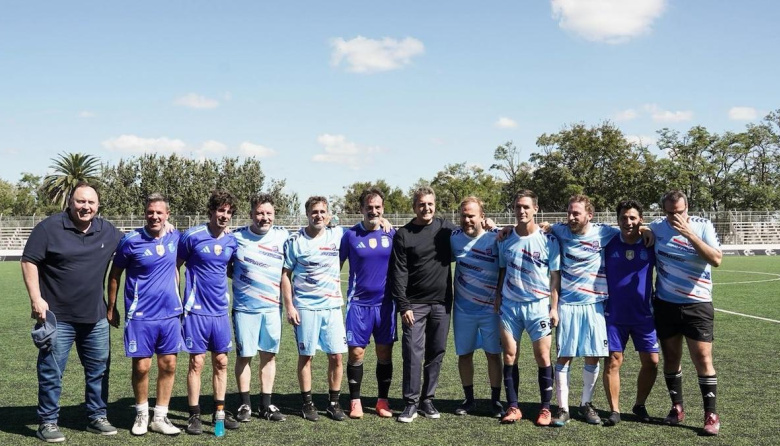 Massa reapareció con intendentes y reavivó rumores de candidatura