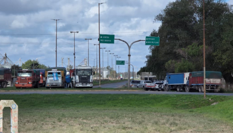 Puerto Quequén paralizado: fracasó otra reunión y el conflicto se agrava