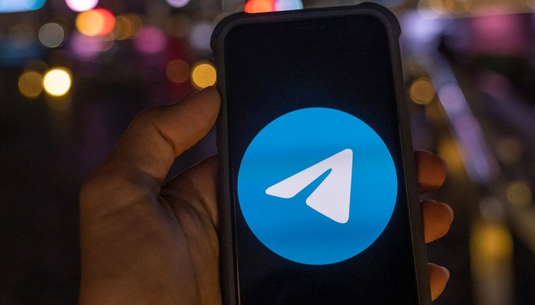 Denuncian una "academia online" que enseña a drogar y violar mujeres