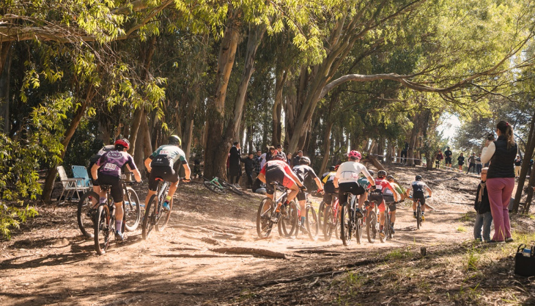 Mayo en Necochea: agenda de eventos deportivos y culturales