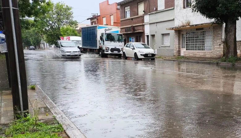 Necochea bajo el agua: cayeron 104 mm y el jueves no da respiro
