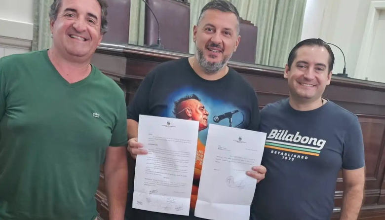 Censuran en vivo a Emiliano Coroniti tras criticar a Adorni y al Gobierno