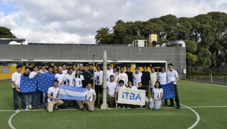 Estudiantes del ITBA buscan romper la barrera del sonido en EE.UU.