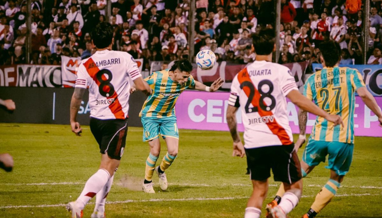 Aldosivi borró de la cancha a River y lo eliminó de la Copa Argentina