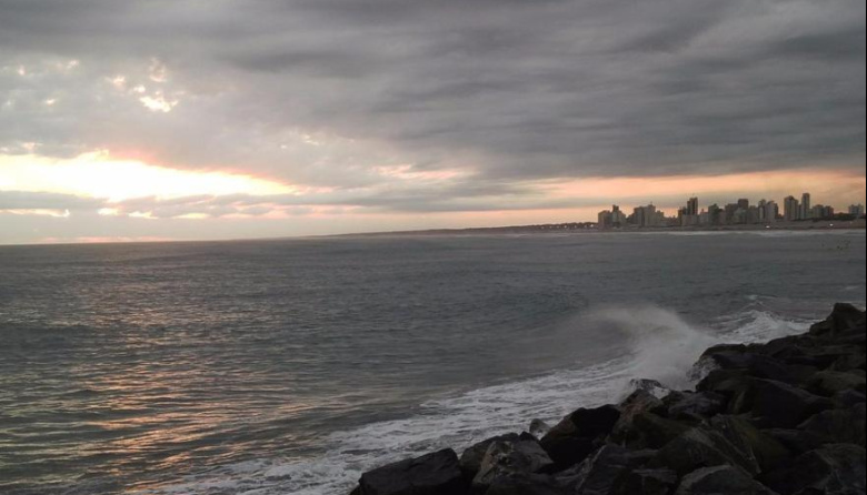 Lunes con alerta amarilla por tormentas fuertes y viento en Necochea y Quequén