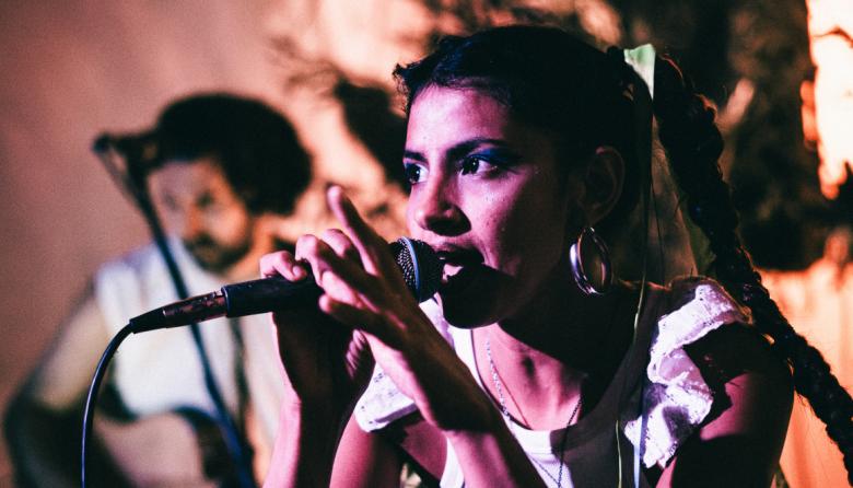 Muevemundos y Mambo Gurú expanden su "Micelio" por Sudamérica