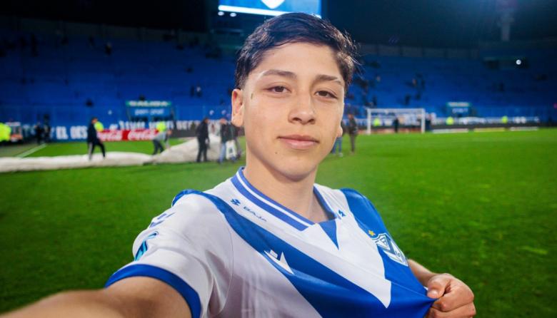 Vélez venció 1-0 a Independiente y manda en soledad en la Zona A