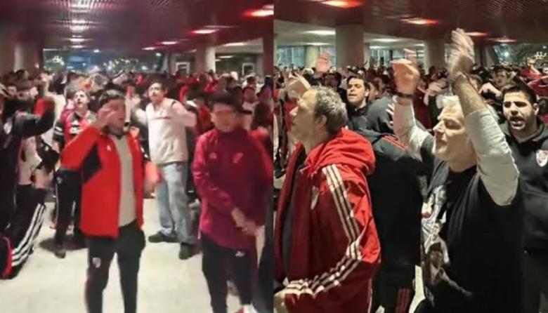 Reaparecieron los reclamos en el hall, hubo silbidos para Coudet y pedidos por Ramón Díaz