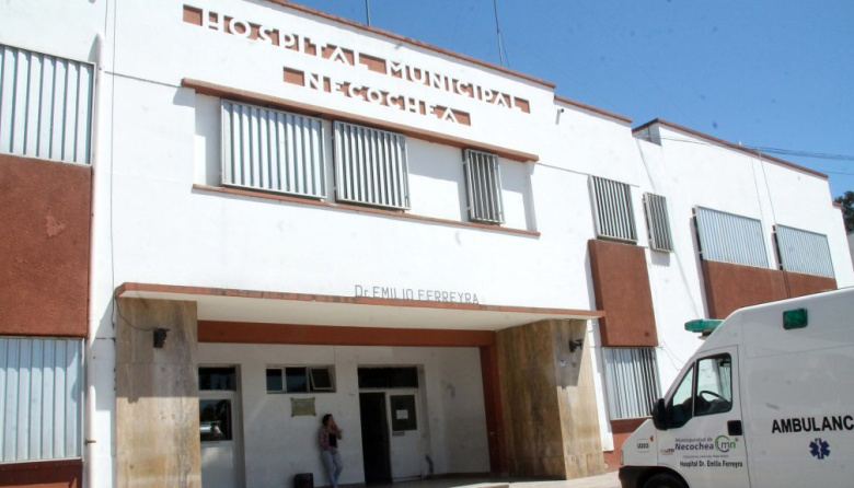 Un joven fue apuñalado en la avenida 59 y debió ser hospitalizado
