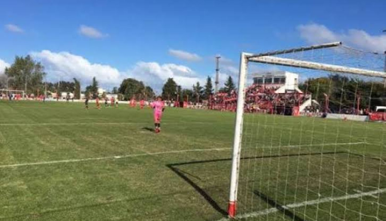 La Liga Necochea de Fútbol se pone al día con dos atractivos duelos de Zona A en Lobería y el Panamericano