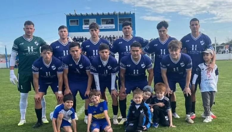 Independiente de San Cayetano venció 2-0 a Villa Díaz Vélez y decretó su eliminación del Torneo Regional