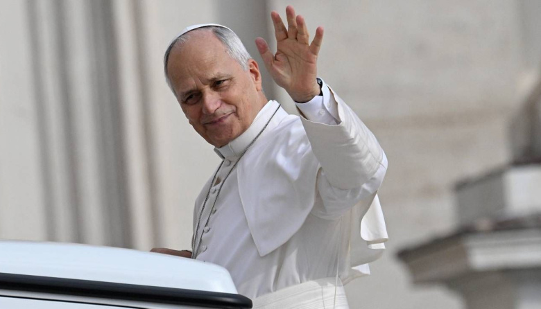 Cirugía de León XIV pone en duda su gira por Argentina a un mes de la llegada