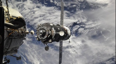 El Soyuz MS-18 con dos rusos y un estadounidense se acopló a la Estación Internacional