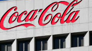 Tombolini le prohibió a Coca Cola el lanzamiento de un envase de 2,35 litros