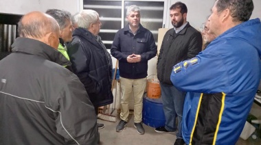 Mauro Velázquez visitó la Junta Vecinal del Barrio 9 de Julio y luego se reunió con la comisión directiva del Club Ministerio