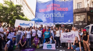 Docentes Universitarios intensifica reclamos contra el desfinanciamiento y retraso salarial