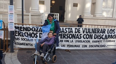 Jornada Nacional En Apoyo A La Ley De Emergencia En Discapacidad En Argentina