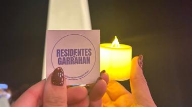 Masiva Marcha De Velas En Apoyo A Residentes Del Hospital Garrahan Por Situación Salarial