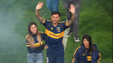 Leandro Paredes fue presentado en Boca y los hinchas lo recibieron con una fiesta en la Bombonera