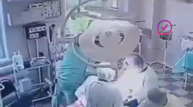 Video Viral: Cirujanos Rusos Siguen Operando Durante Terremoto de Magnitud 8.8 en Kamchatka