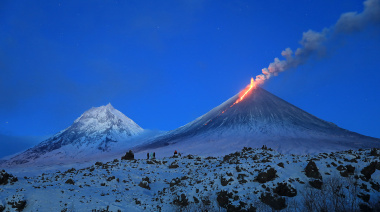 Tras Sismo en Kamchatka, el Volcán Klyuchevskoï Entra en Erupción