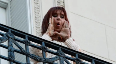 CFK advierte por la corrida del dólar: “¡Pará hermano, que vamos a volar por los aires!”