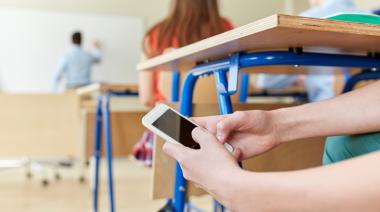 La Provincia de Buenos Aires aprueba Ley que regula el uso de pantallas en escuelas primarias