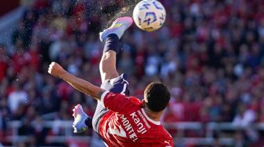 Santiago Montiel ganó el premio Puskás al mejor gol del año