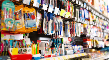 Vuelta a clases: la canasta escolar subió cerca de 15% y puede costar más de $1.100.000 para el secundario