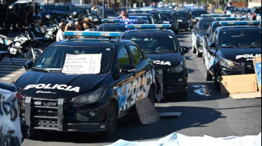 Logros de milei: que la policia pare sus servicios por mal pago