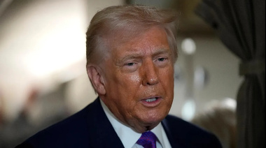 Trump ordenó desclasificar los archivos secretos sobre OVNIs y extraterrestres