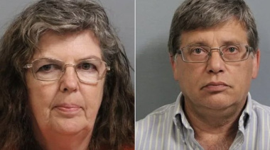 Adoptaron a chicos negros y los esclavizaron