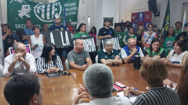 Sindicatos coparon el Concejo Deliberante en rechazo a la reforma laboral que debate el Senado